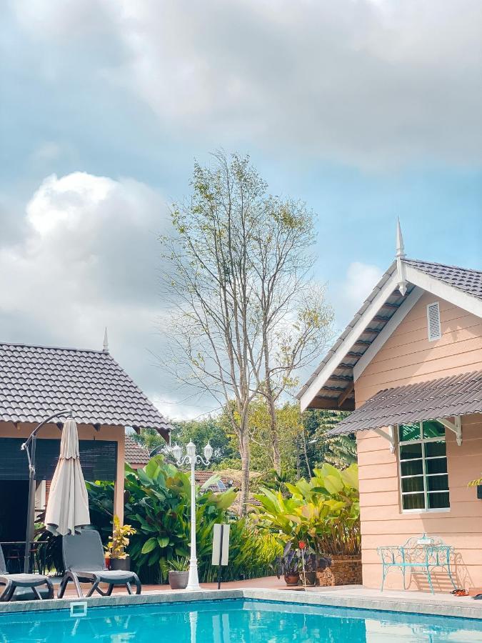 Gading Chalet Kuala Terengganu Eksteriør billede